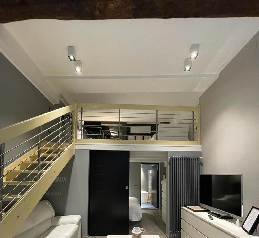 Portici Design Suite - Historical Center بولونيا المظهر الخارجي الصورة